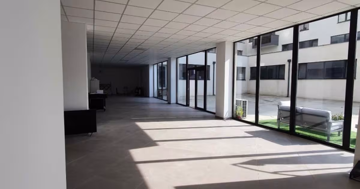 Spațiu comercial 330 mp în zona Dâmbul Rotund, Cluj-Napoca