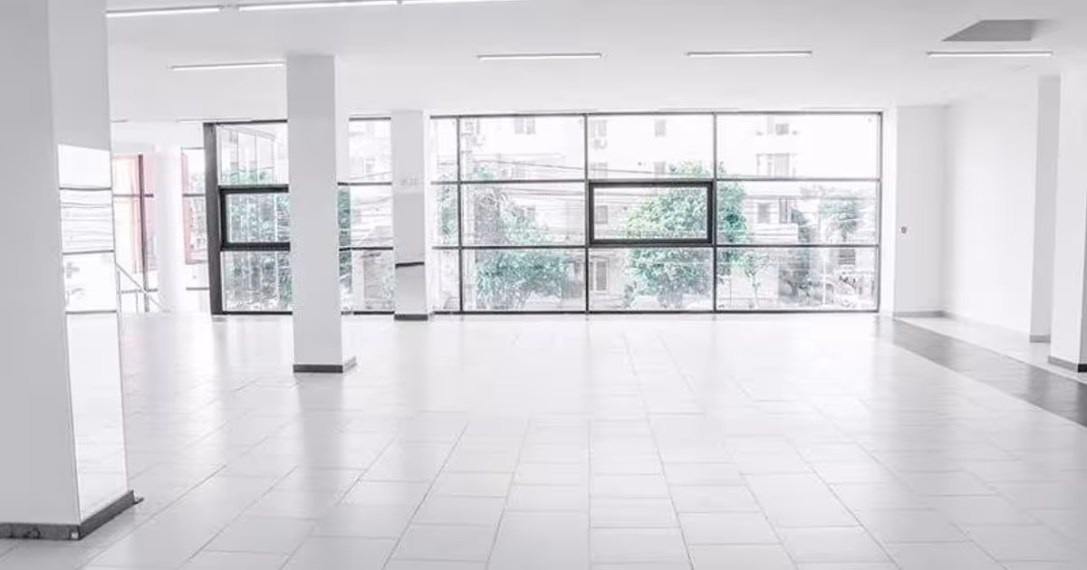 Spațiu comercial în zona Delfinariu, Constanța