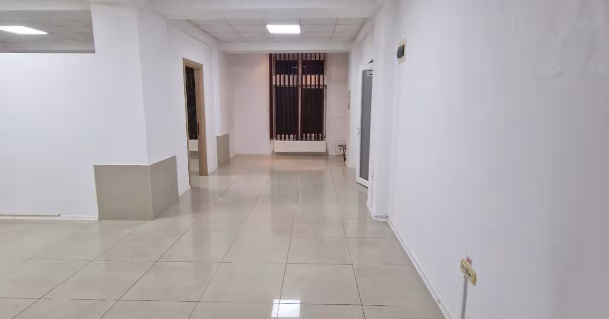 Spațiu comercial 95 mp în zona Ultracentral, Constanța