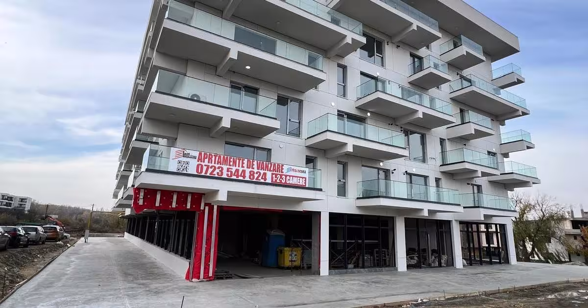 Spațiu comercial 1300 mp în zona Universitate, Constanța