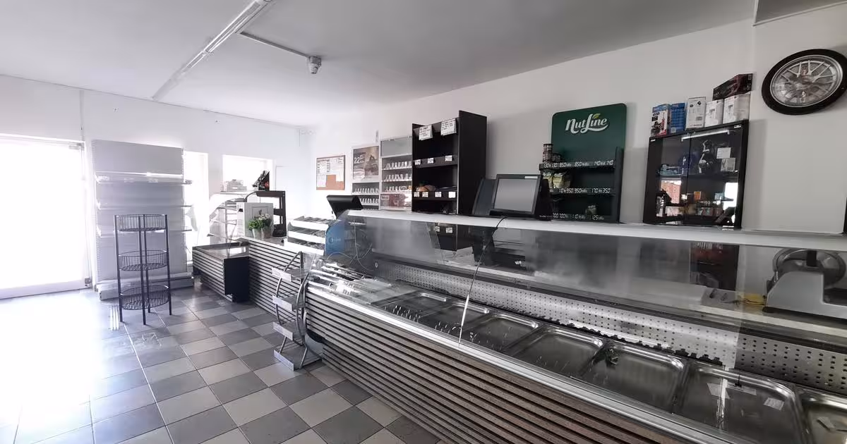 Spațiu comercial 7 mp în Cristian