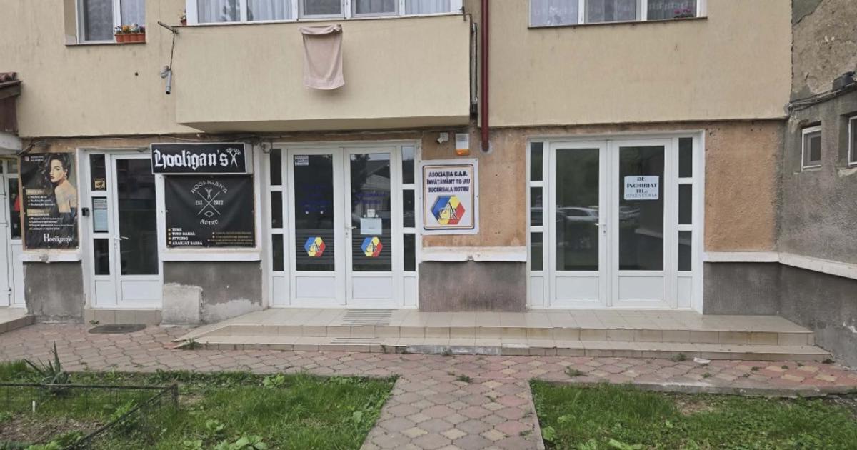 Spațiu comercial 17 mp în Motru