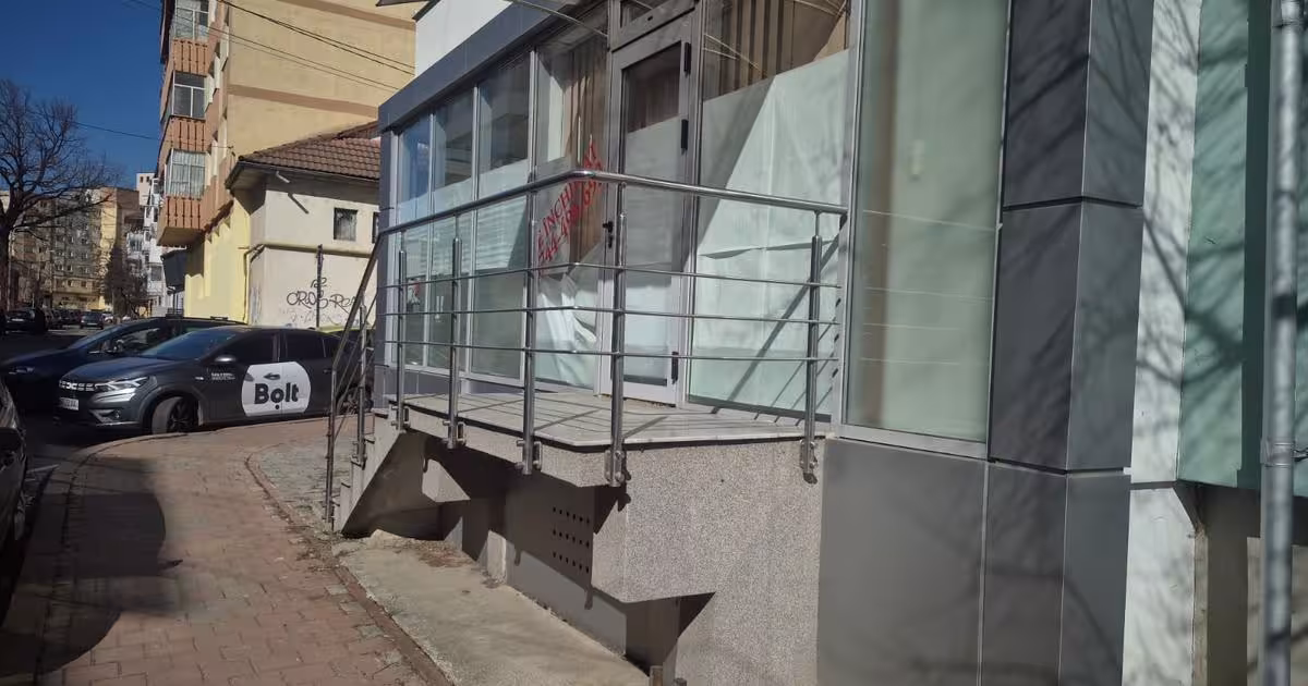 Spațiu comercial 100 mp în zona Exterior Vest, Piatra-Neamț