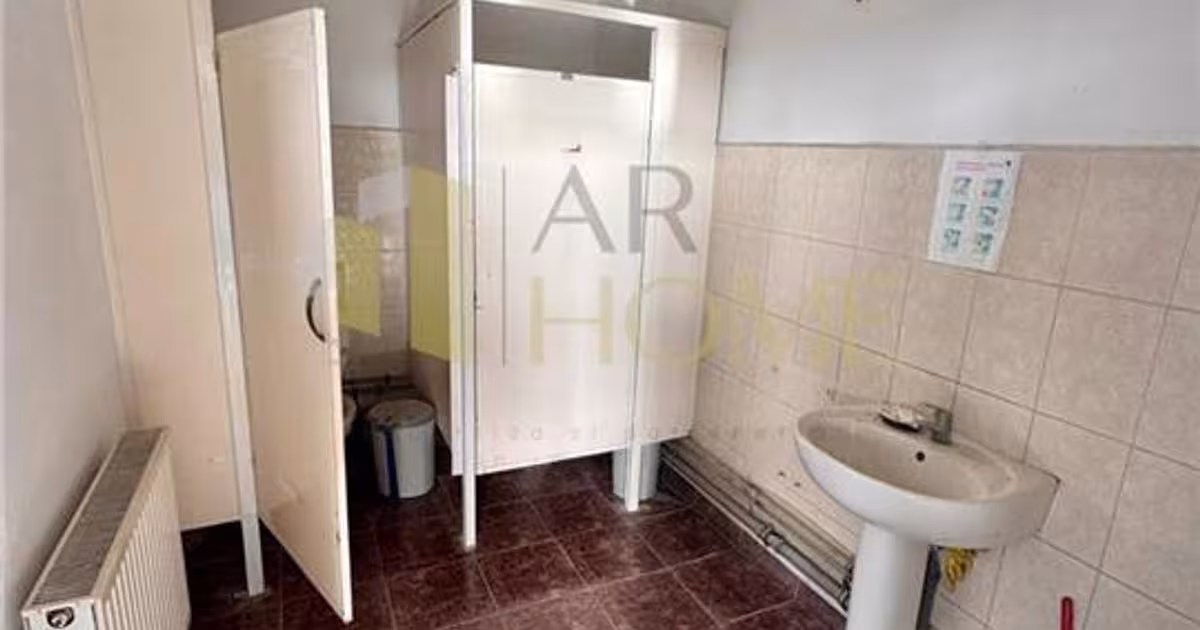 Spațiu comercial 1650 mp în zona Mihai Bravu, Ploiești
