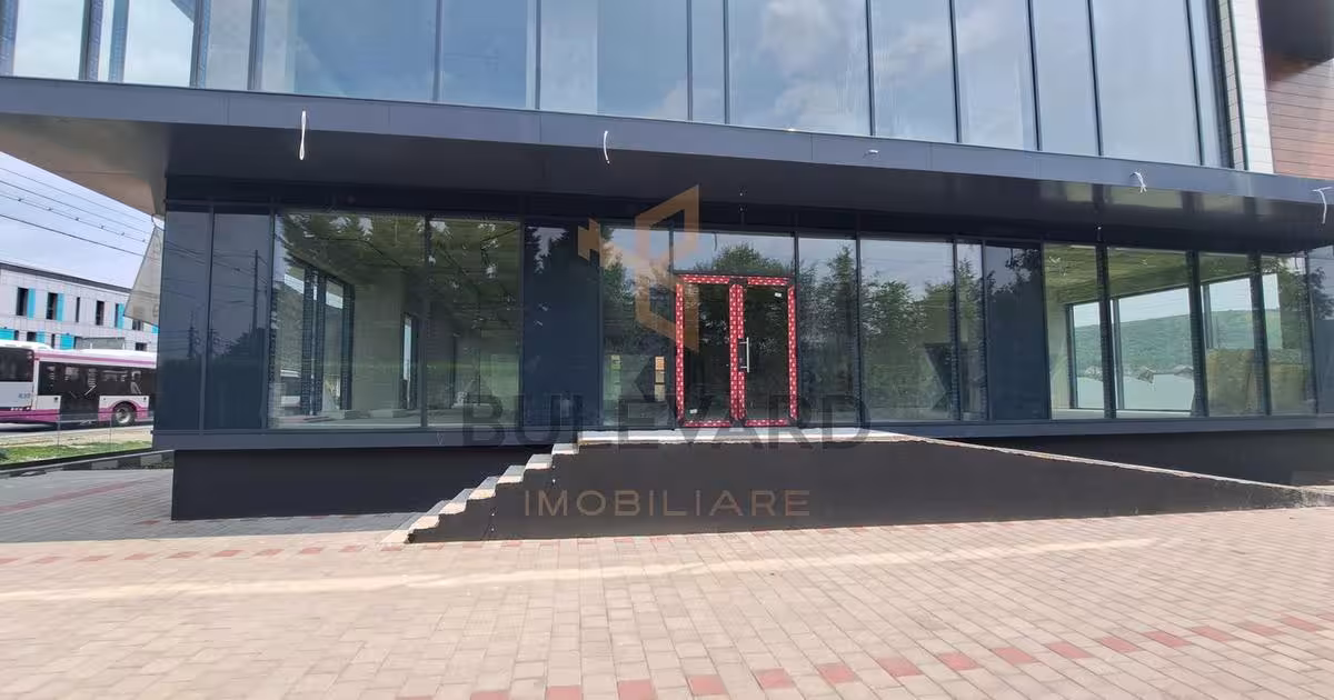 Spațiu comercial 1365 mp în Sânnicoară