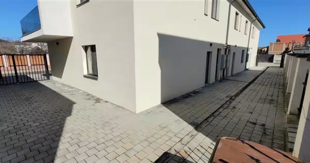 Spațiu comercial 198 mp în Șelimbăr