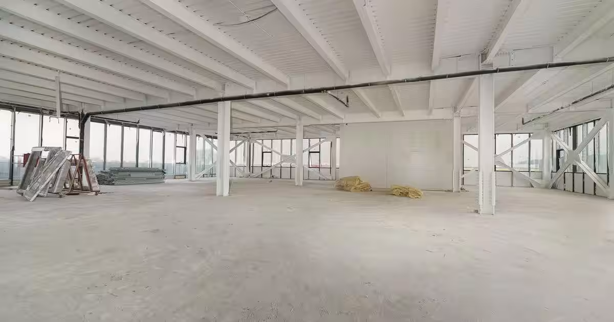 Spațiu comercial 900 mp în Ștefăneștii de Jos