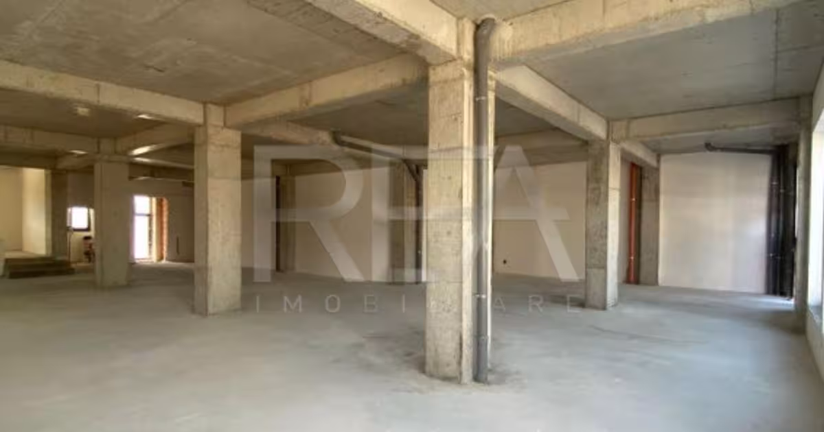 Spațiu comercial 200 mp în Tunari