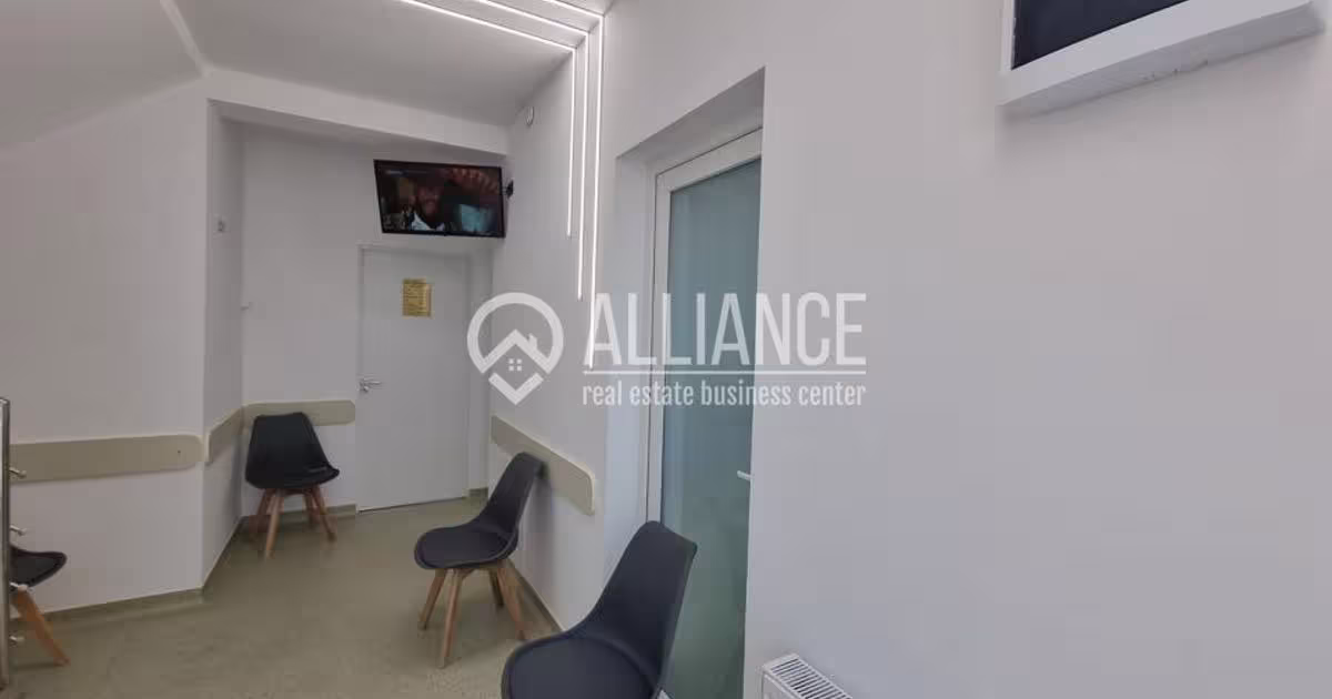 Spațiu comercial 15 mp în Valu lui Traian