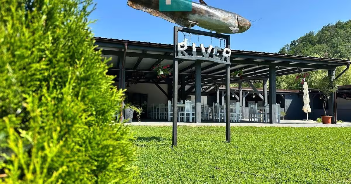 Spațiu comercial în Eșelnița