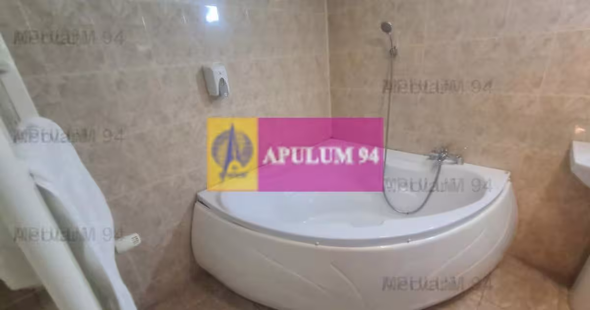 Spațiu comercial 900 mp în zona Central, Sinaia
