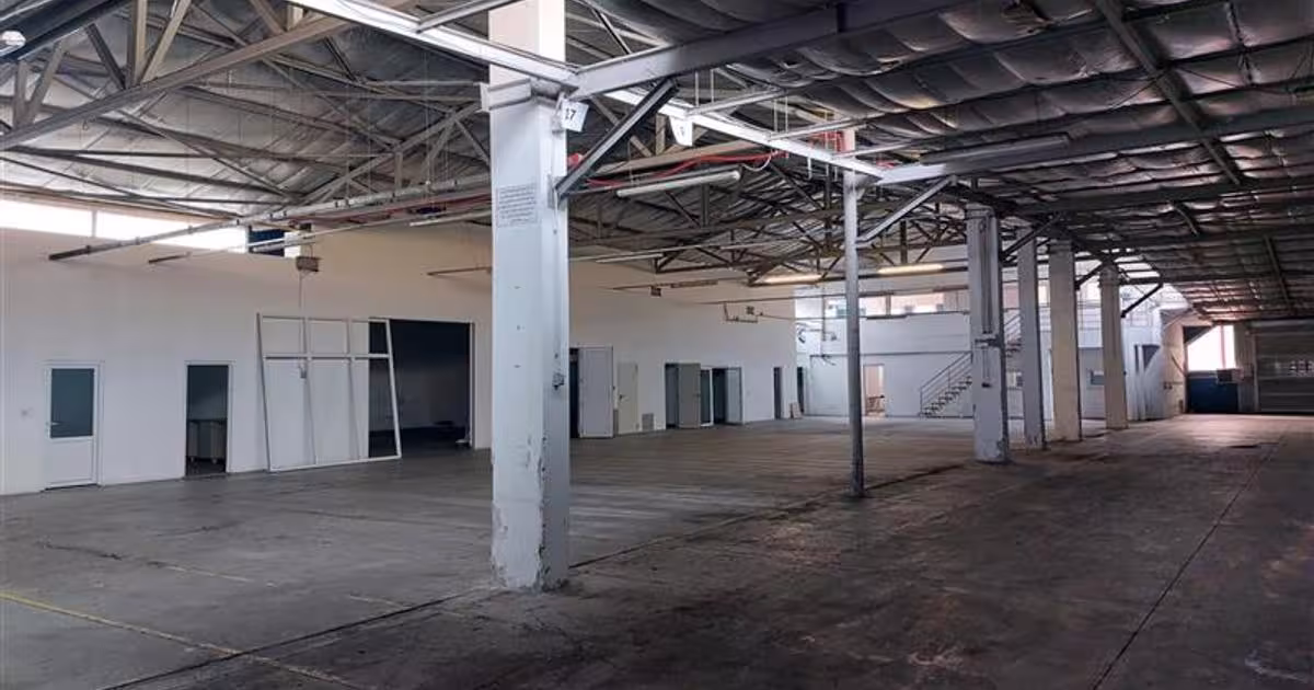 Spațiu industrial 1255 mp în zona 3 Insule, Arad