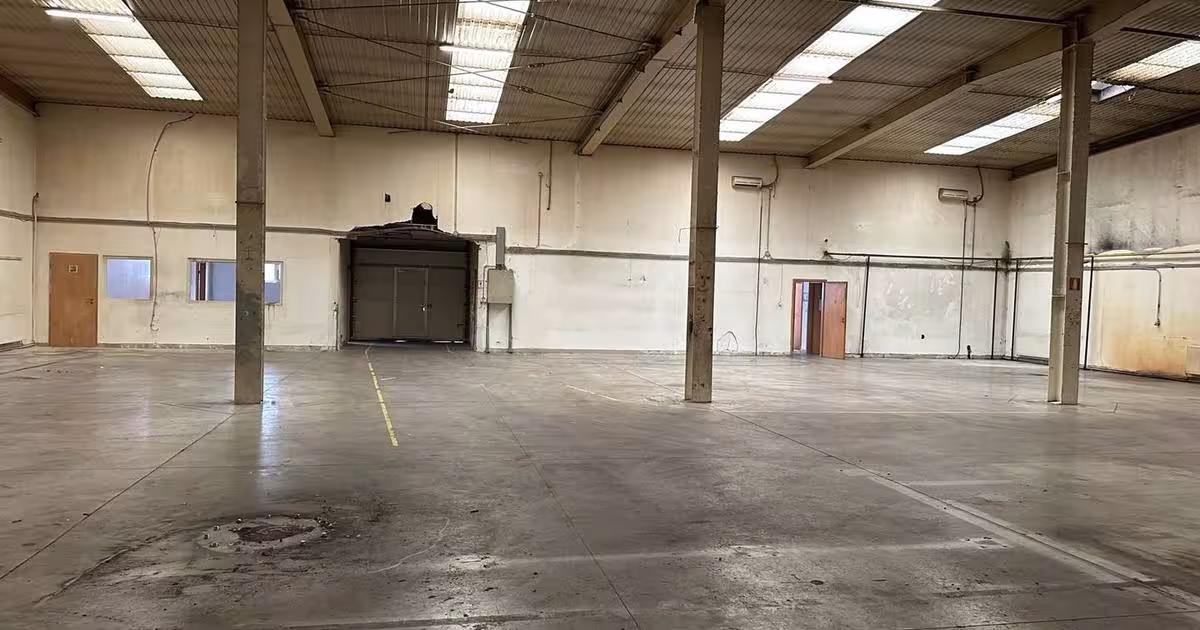 Spațiu industrial 596 mp în zona UTA, Arad