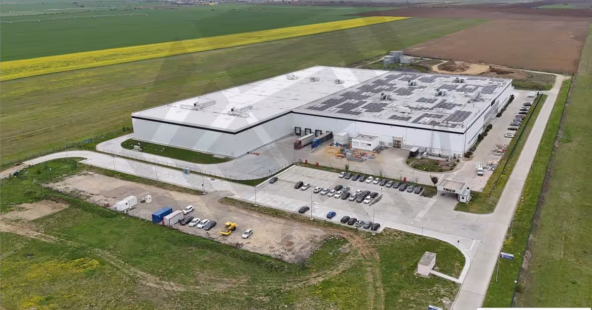 Spațiu industrial 30 mp în Ariceștii Rahtivani preț necomunicat