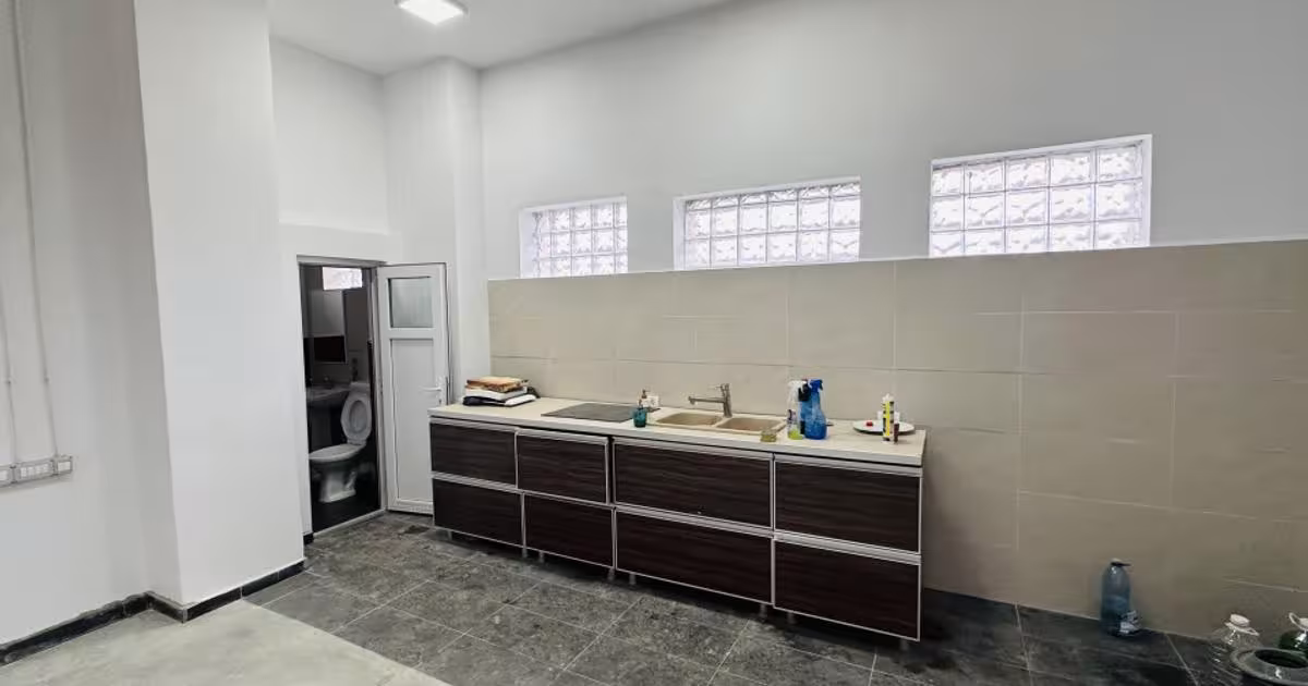 Spațiu industrial 350 mp în zona Central, Bragadiru