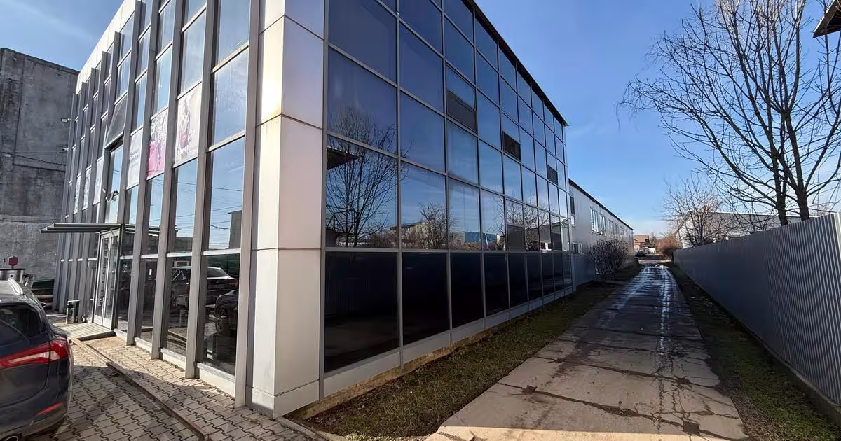 Spațiu industrial 1200 mp în zona Exterior Est, Bragadiru