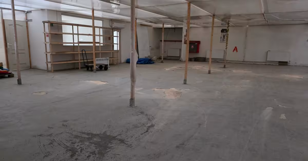 Spațiu industrial 1350 mp în zona Bartolomeu, Brașov