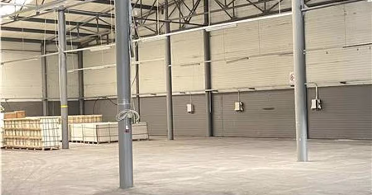Spațiu industrial 1200 mp în Brazi