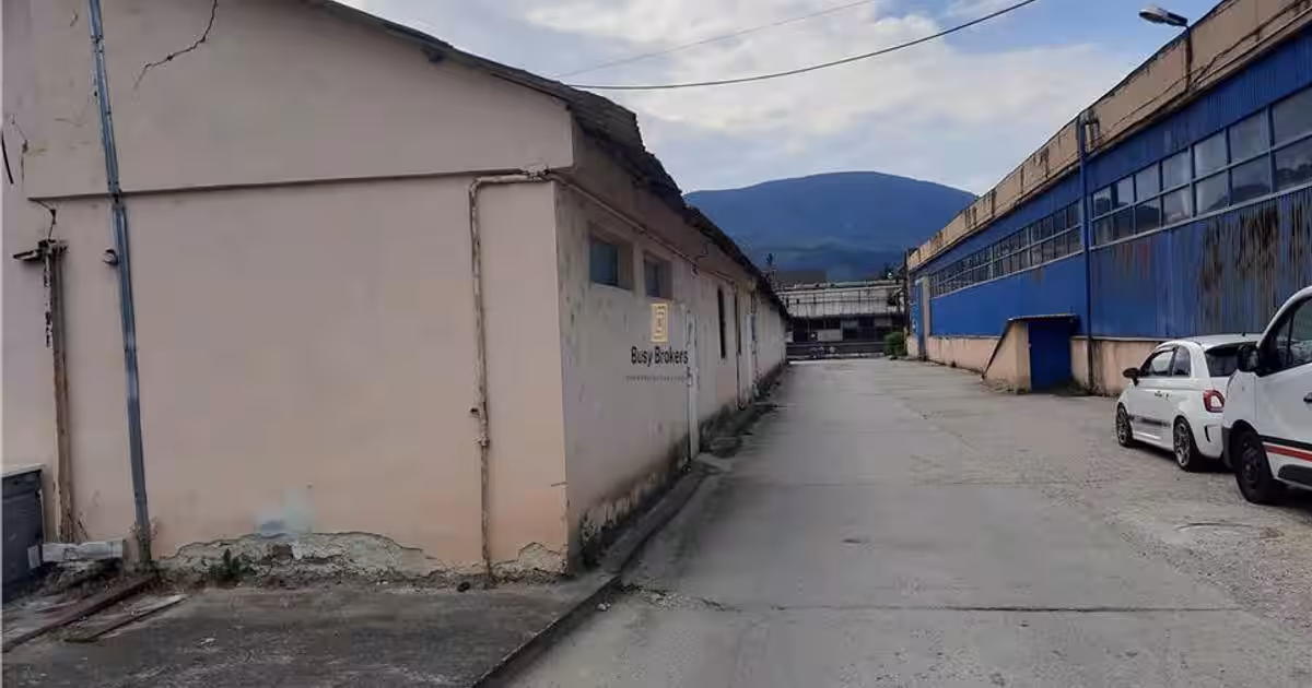 Spațiu industrial 1700 mp în zona Est, Codlea