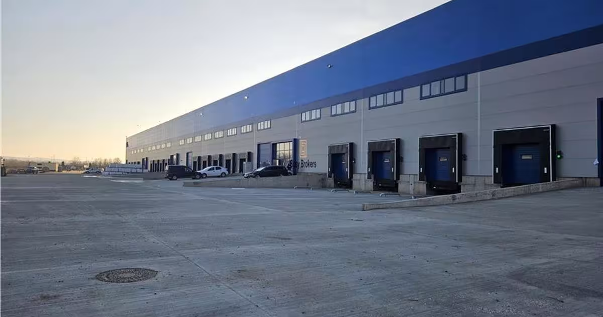 Spațiu industrial 7500 mp în Jucu