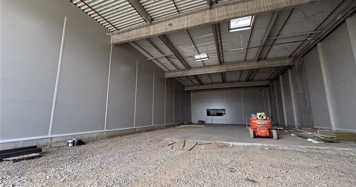 Spațiu industrial în Mogoșoaia
