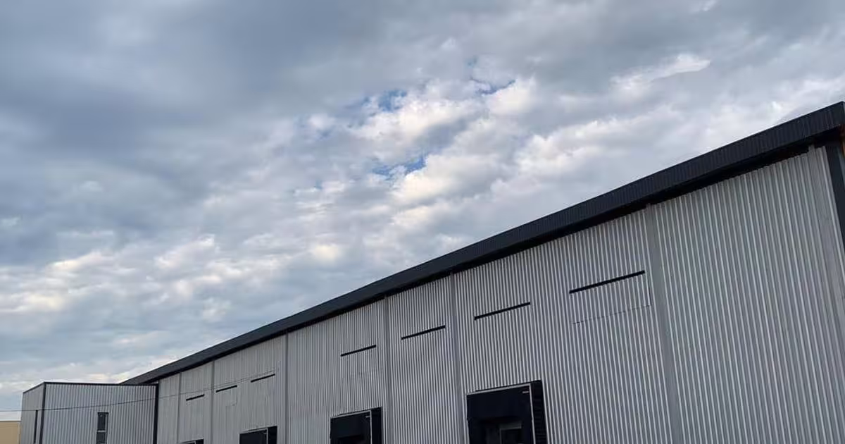 Spațiu industrial 1700 mp în zona Vest, Ploiești