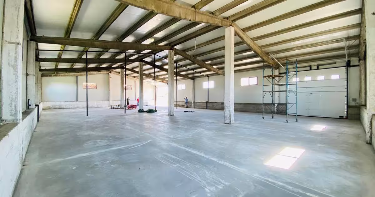 Spațiu industrial 540 mp în zona Exterior Est, Târgu Neamț