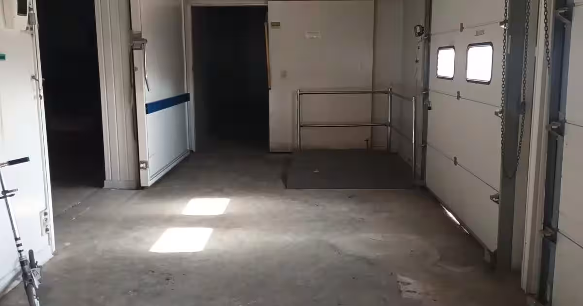 Spațiu industrial 700 mp în zona Exterior Sud, Techirghiol