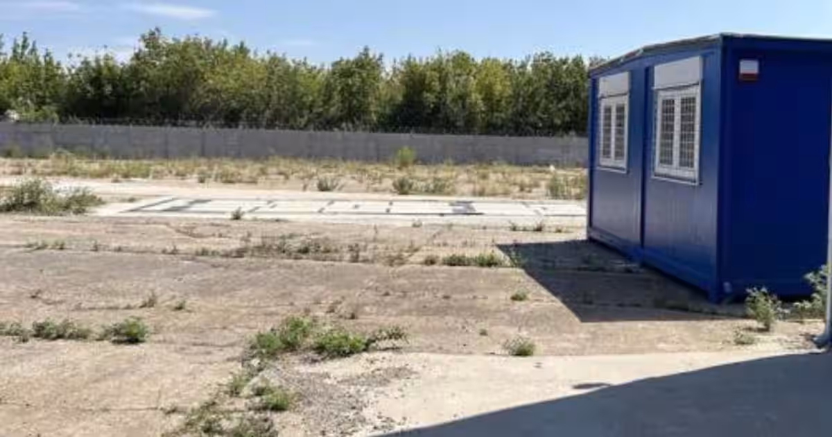 Galati, zona Industriala, teren 4000mp si hala, 380000 euro