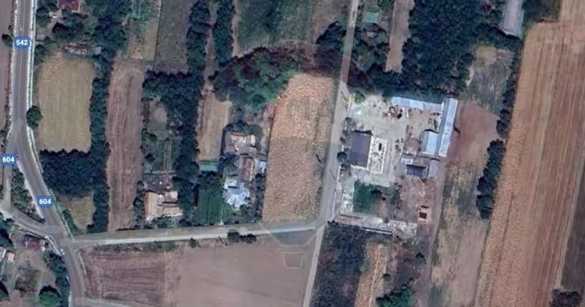 Teren agricol intravilan de 4833 mp, în Amărăștii de Sus