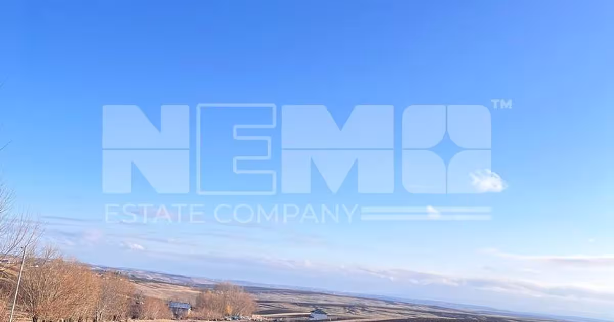 Teren agricol extravilan de 2500 mp, în Moara Nica