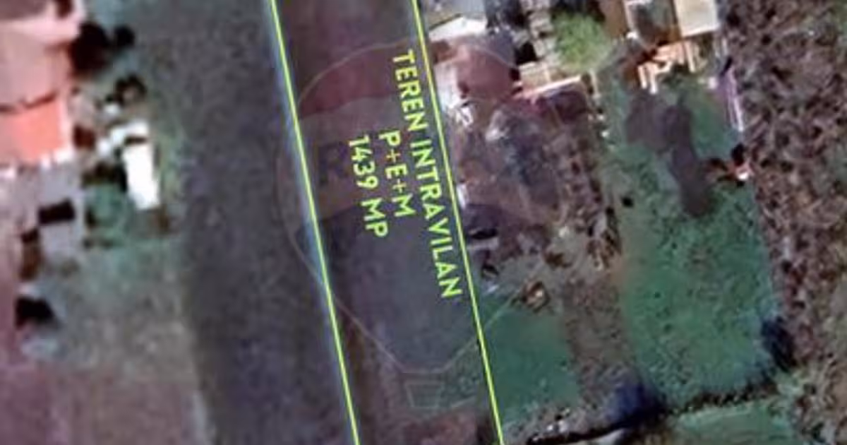 Teren Construcții intravilan de 1439 mp, în Bobda
