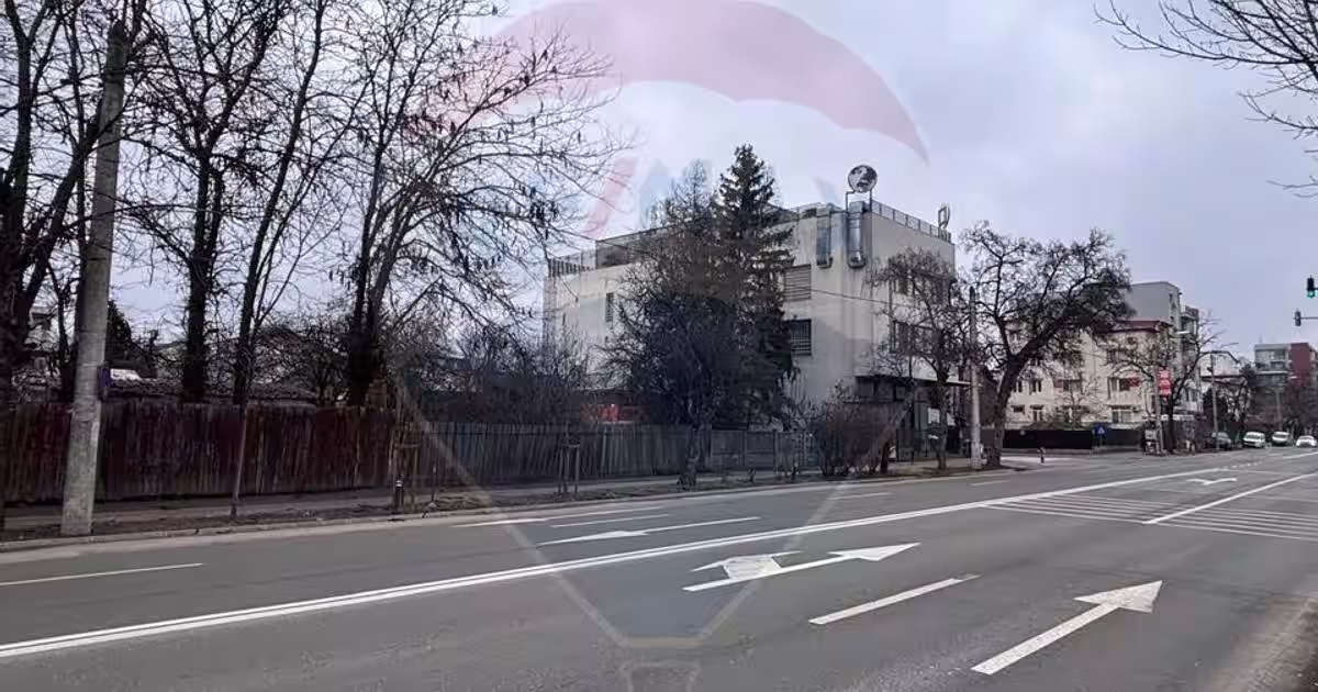 Teren pe Strada Jiului pentru dezvoltare rezidentiala/comerciala