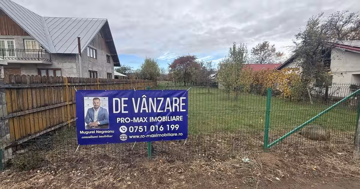 Teren Construcții intravilan de 2331 mp, în Brebu Megieșesc