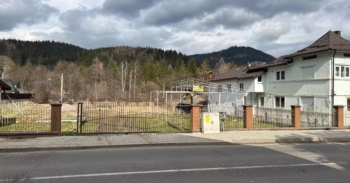 Teren Construcții intravilan de 1400 mp, în zona Central, Câmpulung Moldovenesc