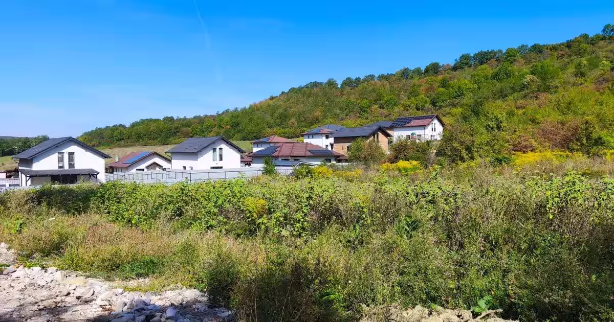 Corunca - 650 mp cu PUZ - zona superba si linistita