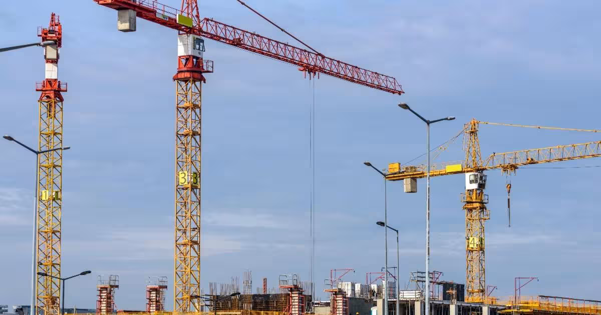 Teren Construcții intravilan de 550000 mp, în zona Central, Craiova