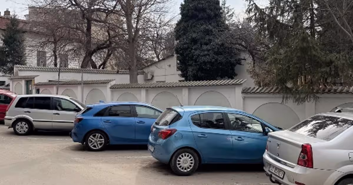 Teren Construcții intravilan de 1302 mp, în zona Ultracentral, Craiova