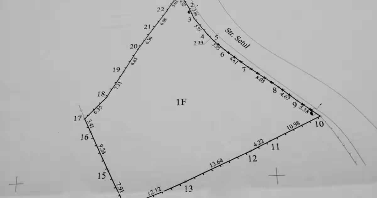 Teren Construcții intravilan de 1135 mp, în Doftana