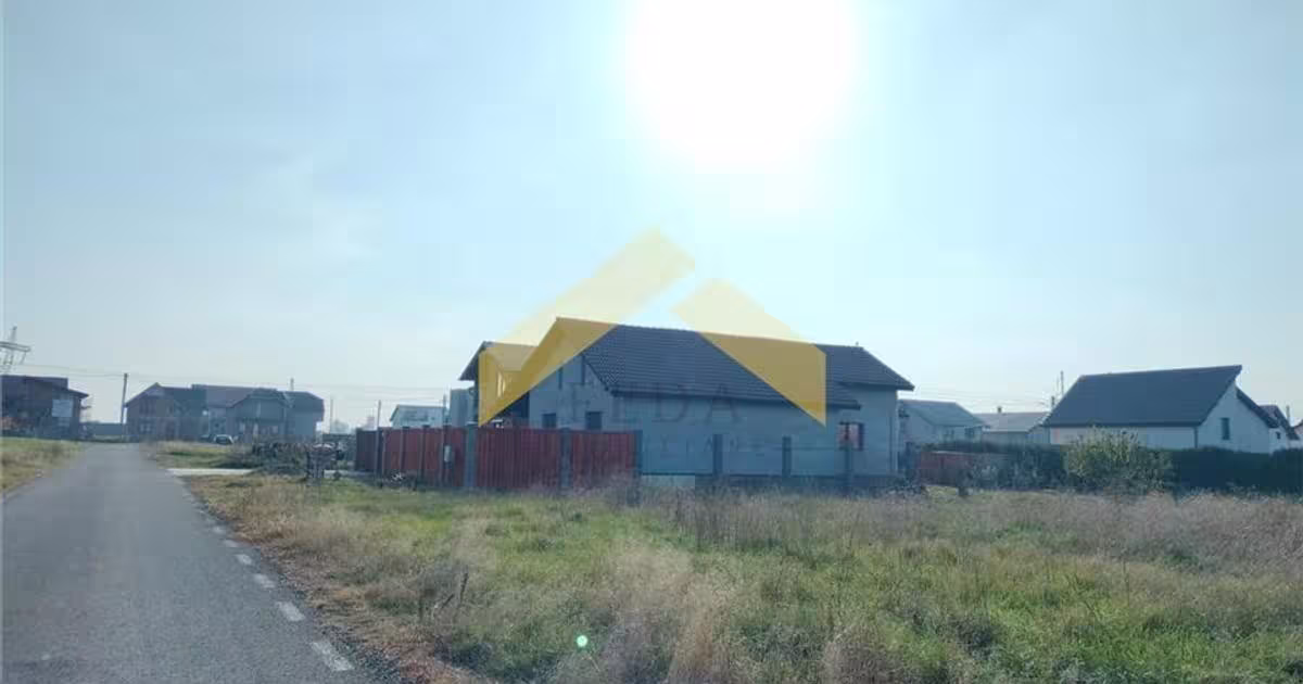 Teren Construcții intravilan de 500 mp, în Fântânele
