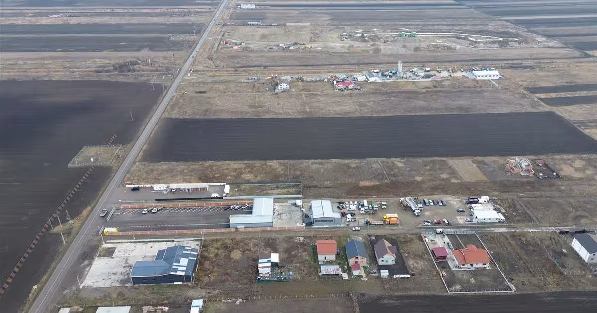 Teren Construcții intravilan de 10450 mp, în zona Est, Focșani
