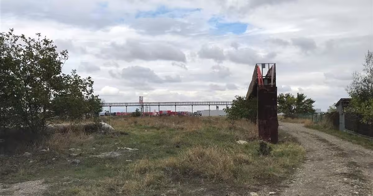Teren Construcții intravilan de 5000 mp, în zona Est, Focșani