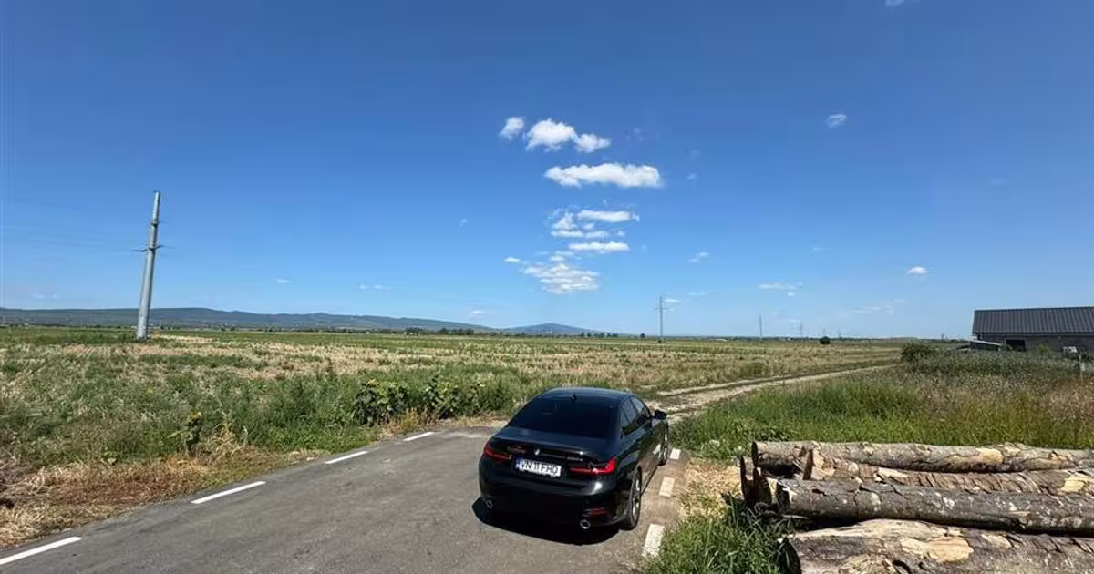 Teren Construcții intravilan de 9848 mp, în Golești