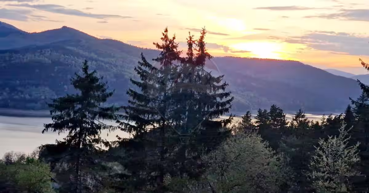 Teren Construcții intravilan de 941 mp, în Hangu