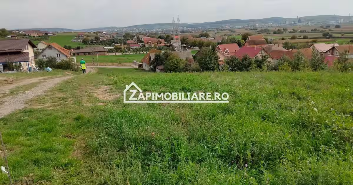 Teren Construcții intravilan de 2248 mp, în Nazna