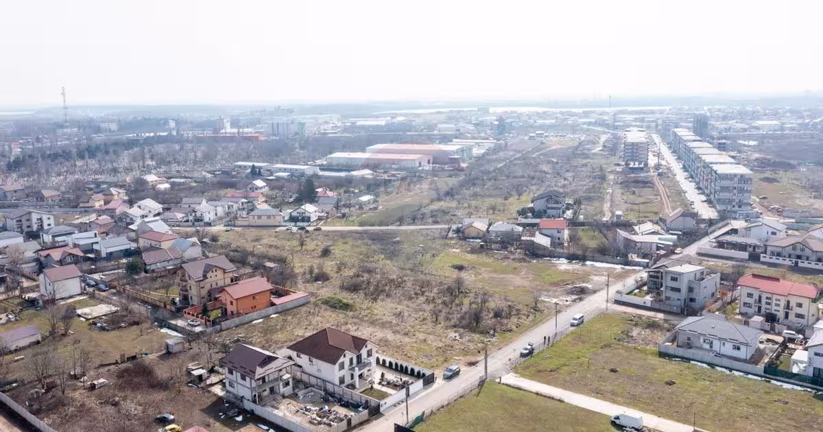 Teren Construcții intravilan de 1833 mp, în zona Est, Pantelimon
