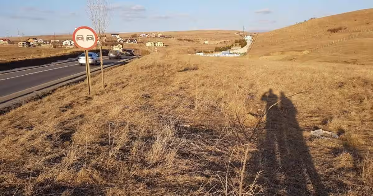 Teren Construcții intravilan de 33000 mp, în zona Calea Romanului, Piatra-Neamț