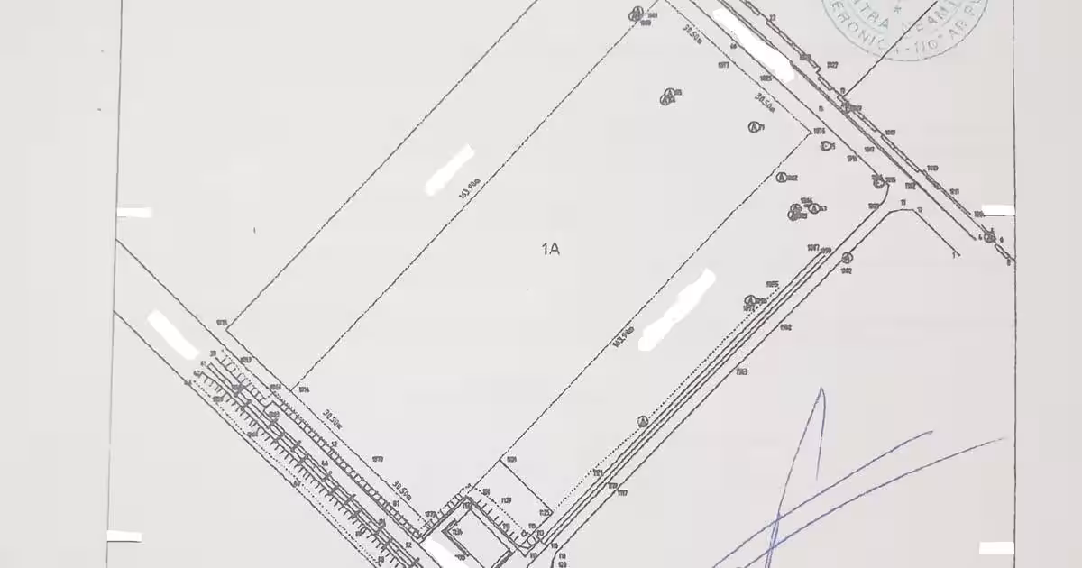 Teren Construcții intravilan de 10000 mp, în Piatra-Neamț
