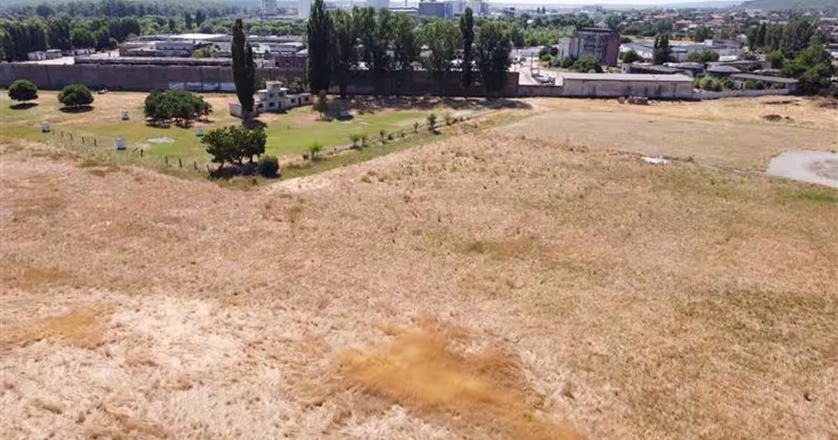 Teren Construcții intravilan de 4307 mp, în Podari