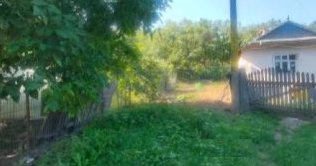 Teren Construcții intravilan de 1800 mp, în Reuseni preț 106.994 RON